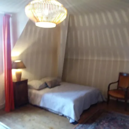 Les Hotes Du Prieure 3*