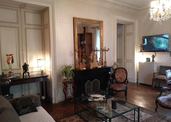 Bed & Breakfast Les Hotes Du Prieure Treize-Vents