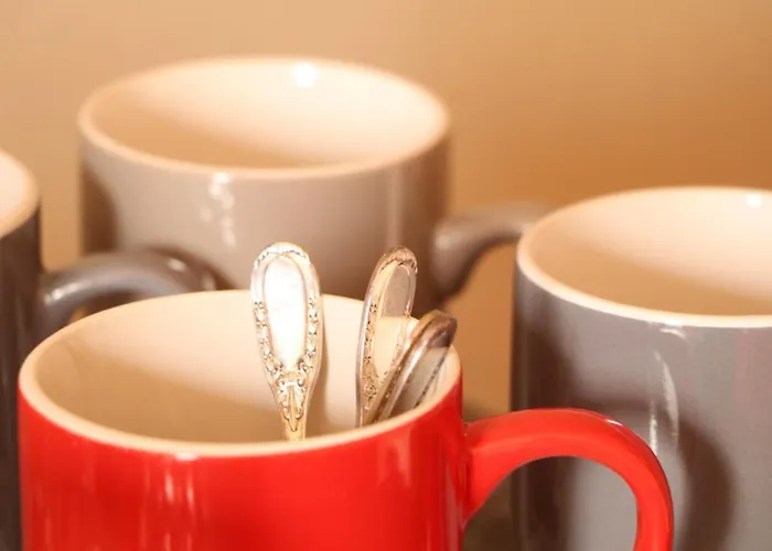 Les Hotes Du Prieure Bed & Breakfast Treize-Vents