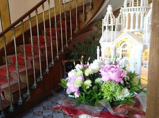 Les Hotes Du Prieure Treize-Vents