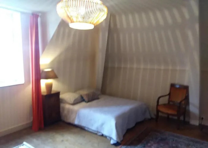 Les Hotes Du Prieure 3*