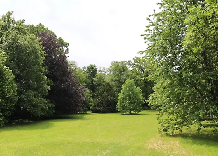 Les Hotes Du Prieure 3*