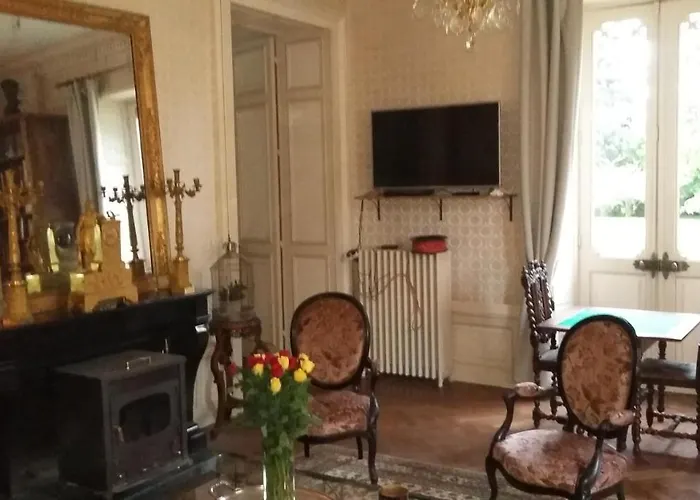 Les Hotes Du Prieure 3*